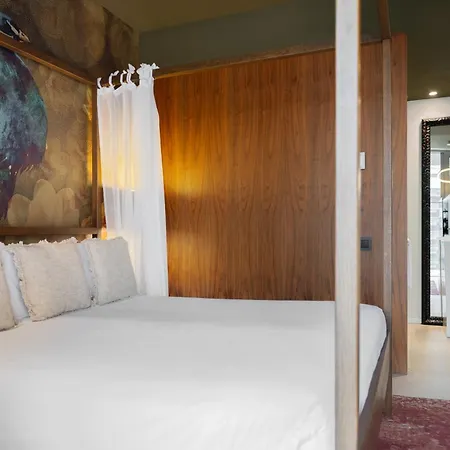 Sb Glow 4 Sup 4* Barcelona