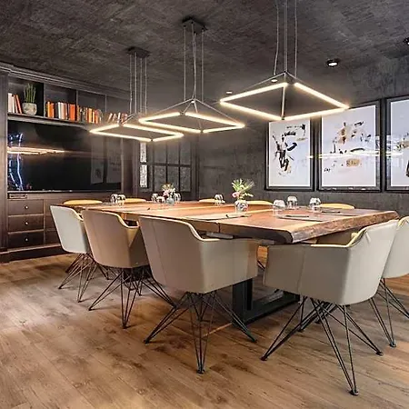 Sb Glow 4 Sup 4* Barcelona