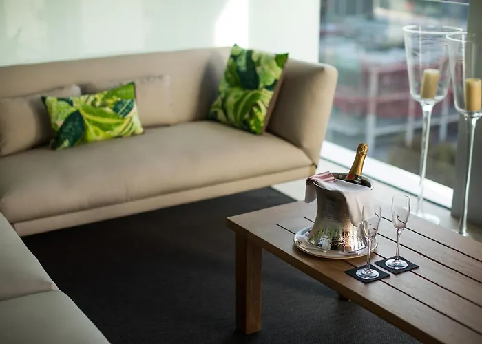 Sb Glow 4 Sup Barcelona