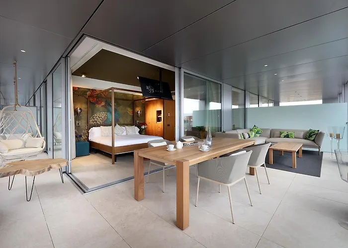 Sb Glow 4 Sup 4* Barcelona