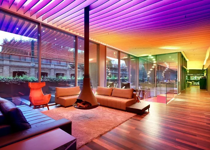 Sb Glow 4 Sup Szálloda