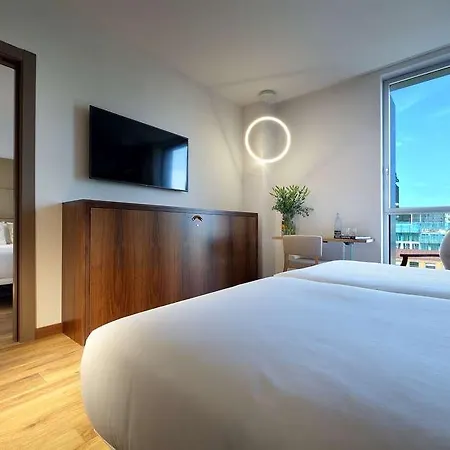 Sb Glow 4 Sup 4* Barcelona
